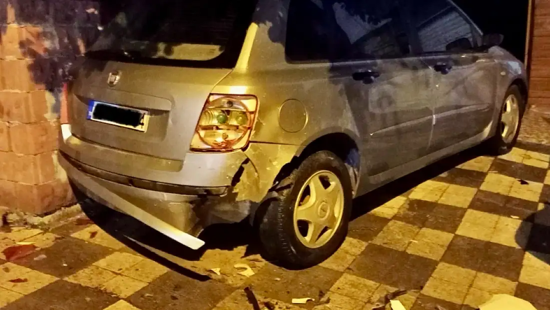 Park halindeki araca çarpıp kaçtı
