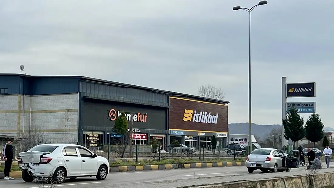 Terminal yolunda kaza