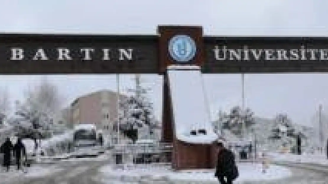 'Üniversitemiz her derdimizle dertleniyor'