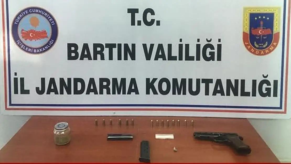 4 şüphelinin evinde arama 