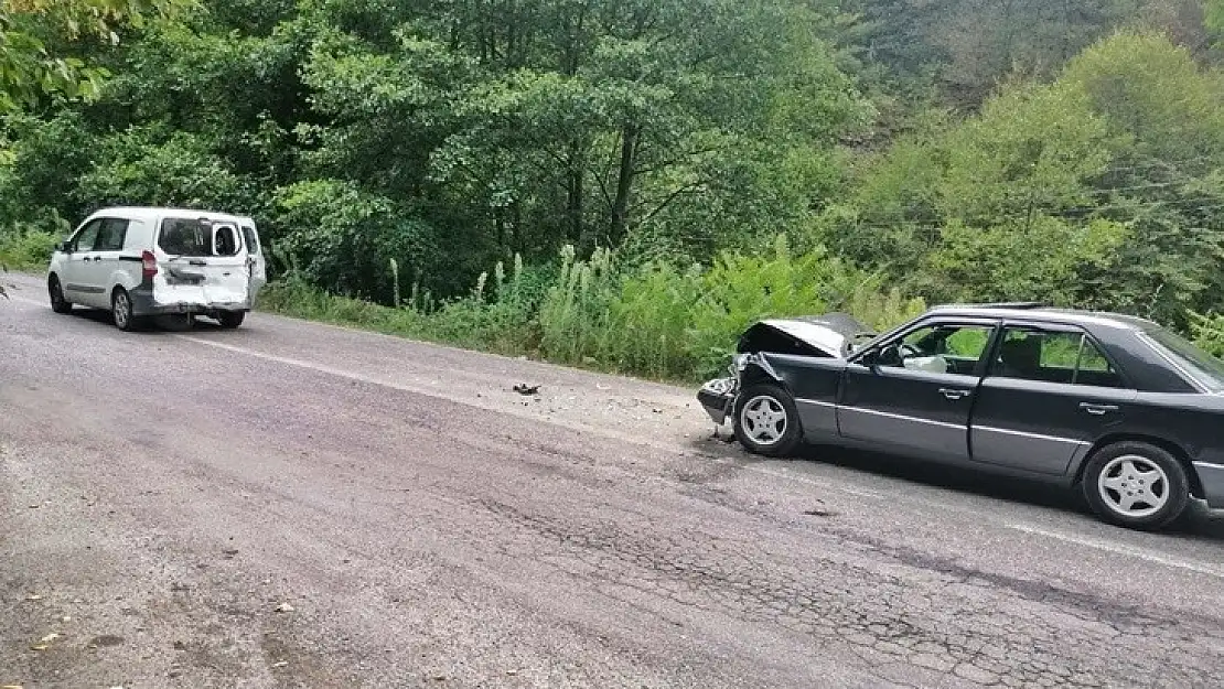 Amasra eski yolda kaza