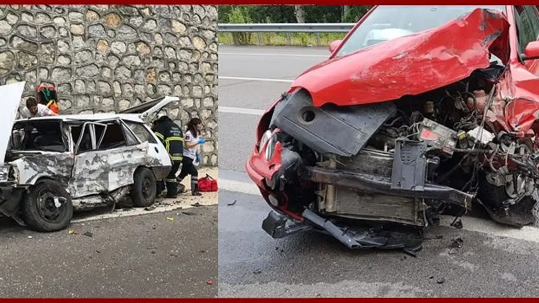 Amasra yolunda iki araç çarpıştı
