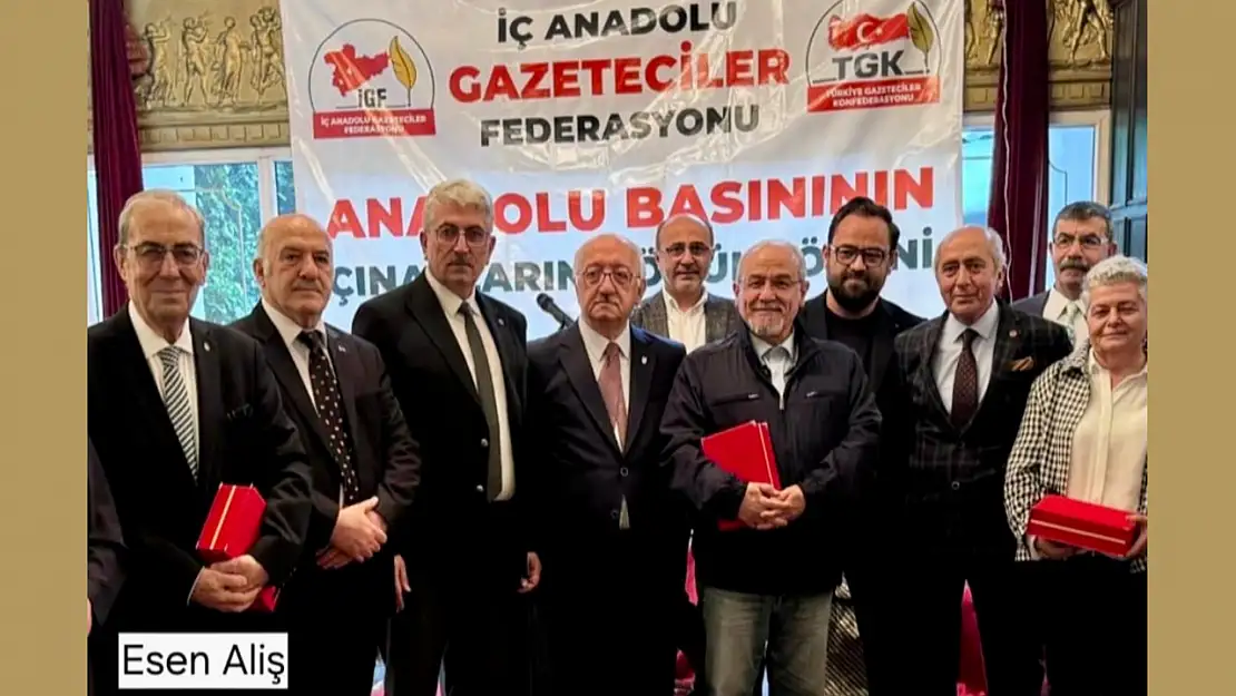 Anadolu Basının Çınarı ödülüne layık görüldü