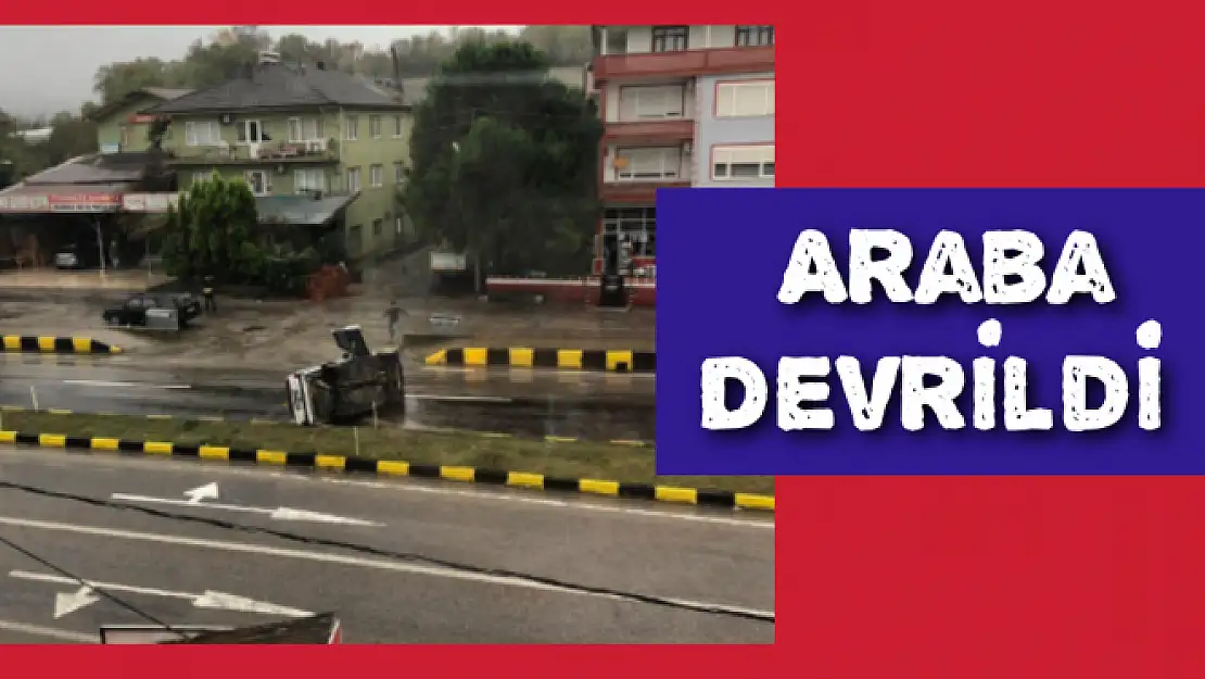 Araba devrildi, yardıma vatandaşlar koştu 