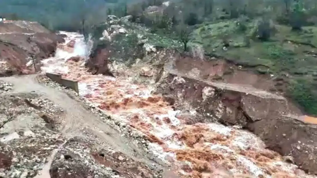 Arıt'tan gelen dere böyle coştu