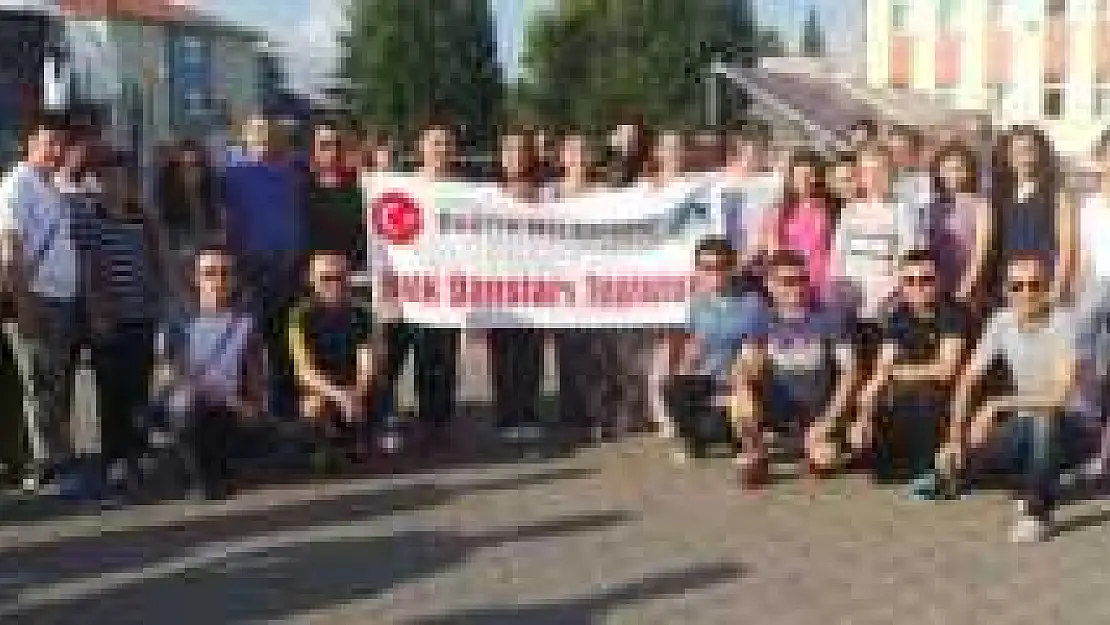 BELEDİYE HALK DANSLARI GRUBU ÇEK CUMHURİYETİ'NDE