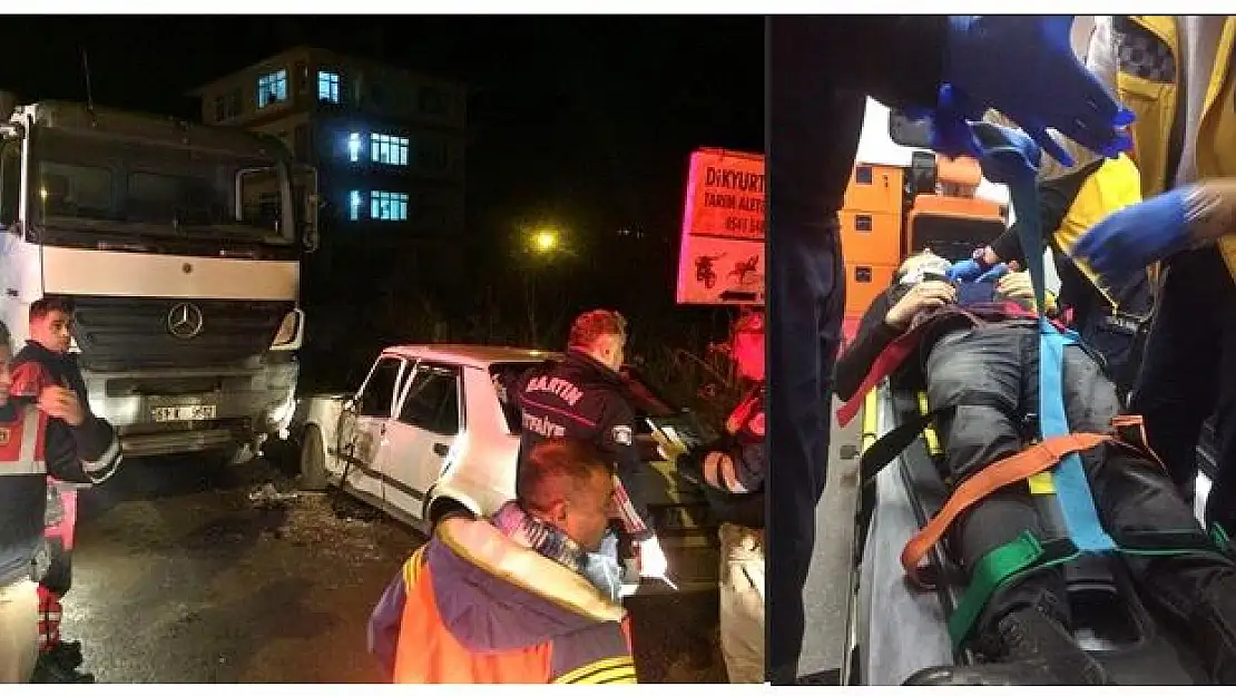 Beton mikseri otomobil ile çarpıştı