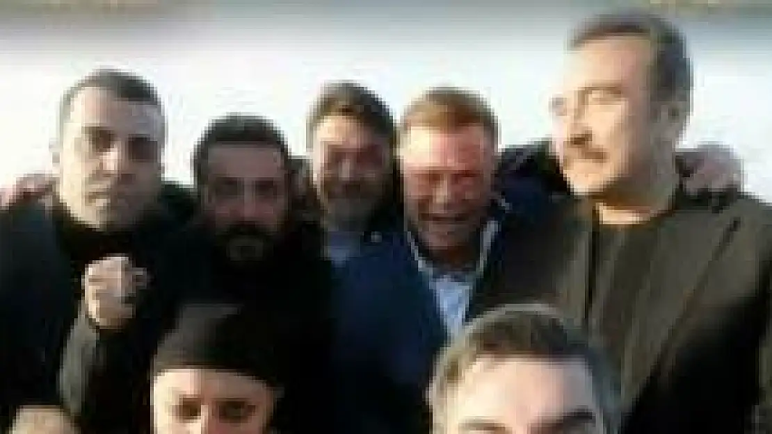 Beyaz'dan Candan'a Nuri Alço'lu cevap