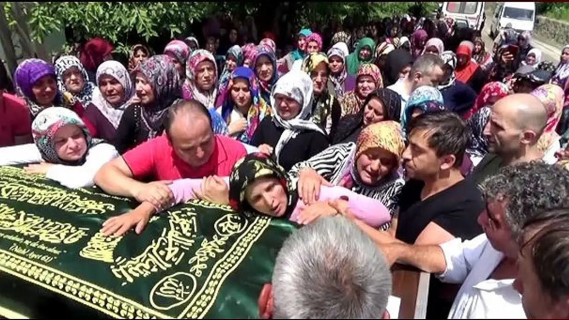 Bir evlada en acı veda
