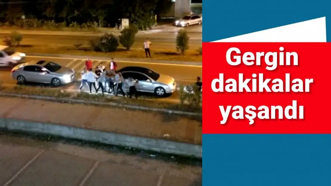 Tartışma çıktı, birbirine girdiler,