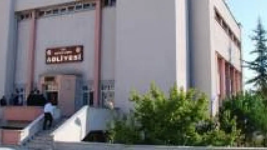 Bohçacı Kılığındaki Hırsızlar Yakalandı