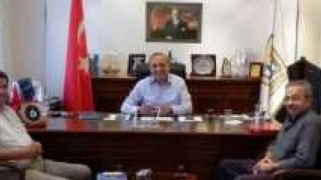 CHP YÖNETİMİNDEN BAŞKAN UZUN'A ZİYARET