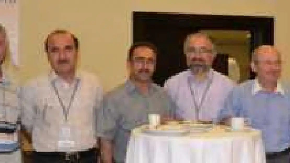 DEKAN CİVELEK KONYA'DA ÇALIŞTAYA KATILDI