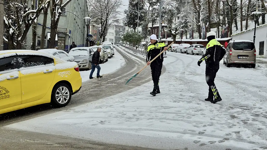 Hem trafiğe hem de kara müdahale