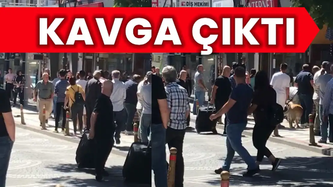 İki kadın kavgaya tutuştu