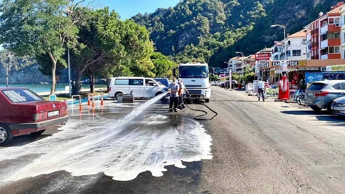 İnkumu'nda temizlik seferberliği