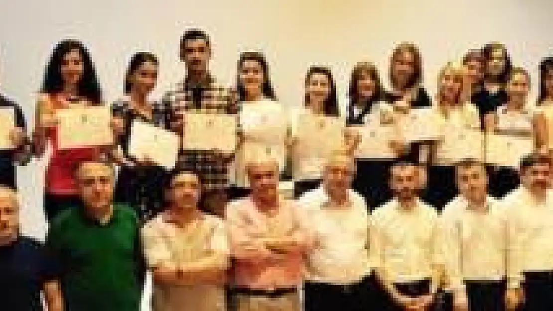 İş garantili muhasebe kursu tamamlandı