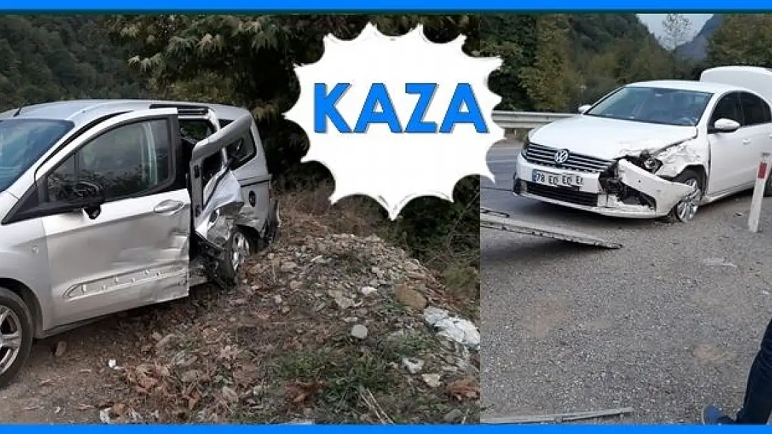 Kazada 2 araç çarpıştı!