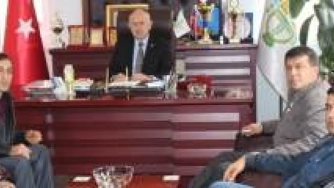 Minibüsçülerden Karaman'a Teşekkür Ziyareti