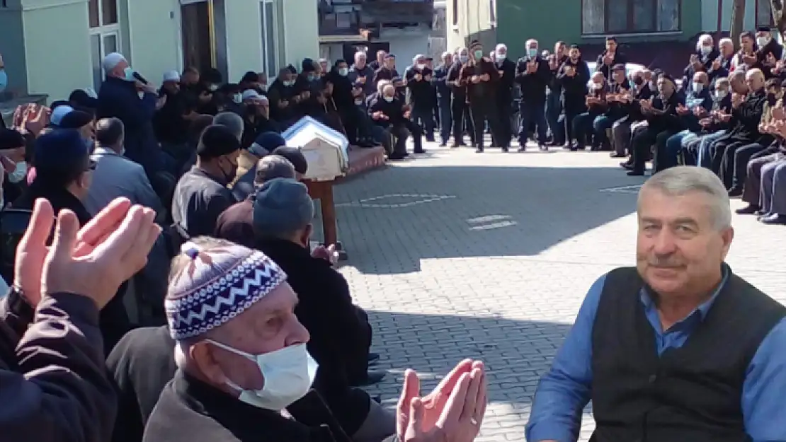 Mustafa Hoca ebedi âleme uğurlandı