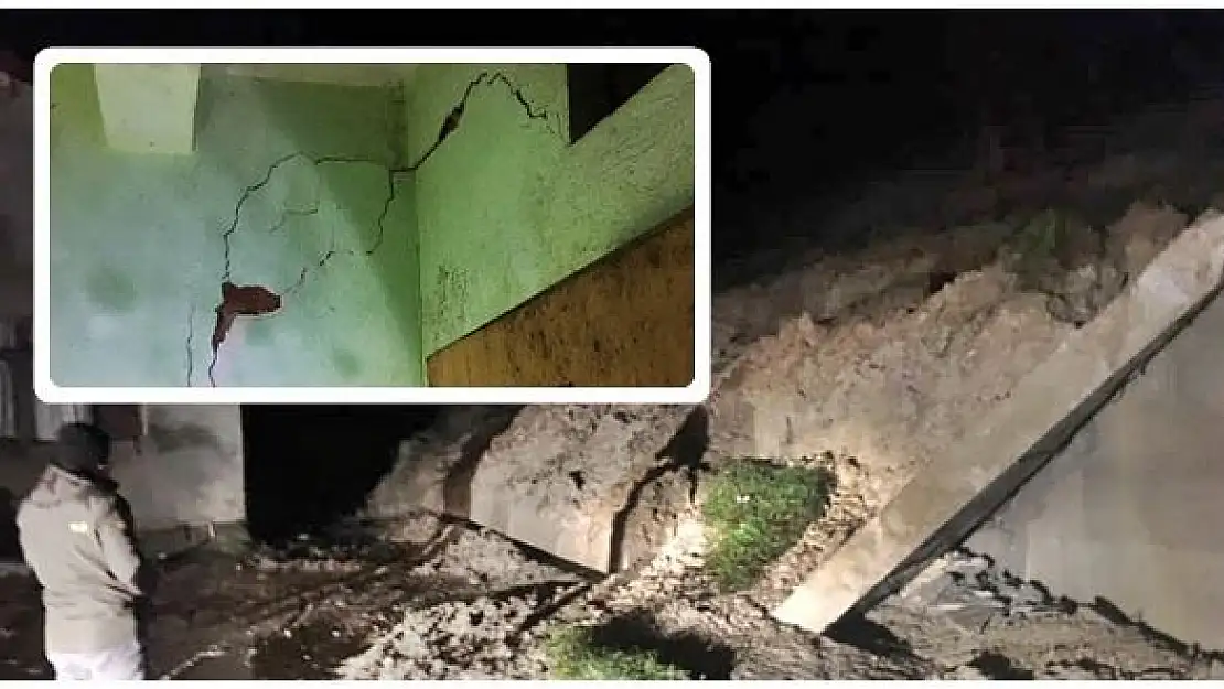 O köyde heyelan, ev boşaltıldı 