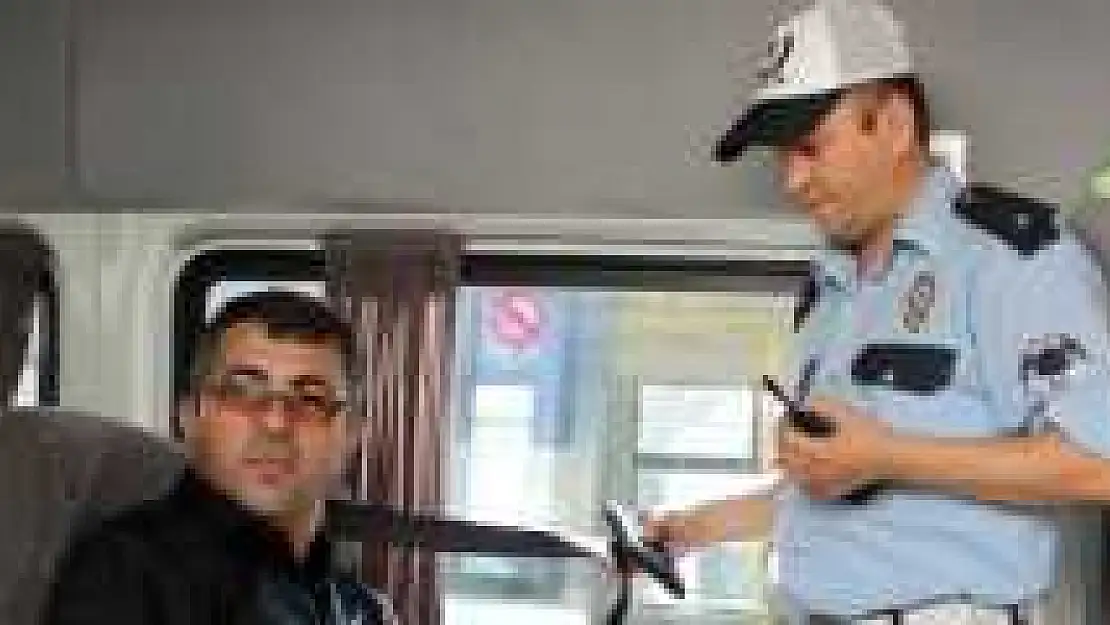 OKUL SERVİSLERİNE SIKI DENETİM