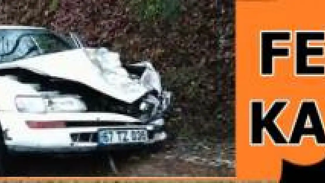 Otomobille Çarpışan Kamyon Devrildi