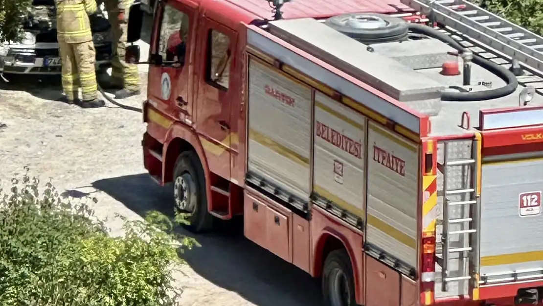 Otoparkta yangın paniği