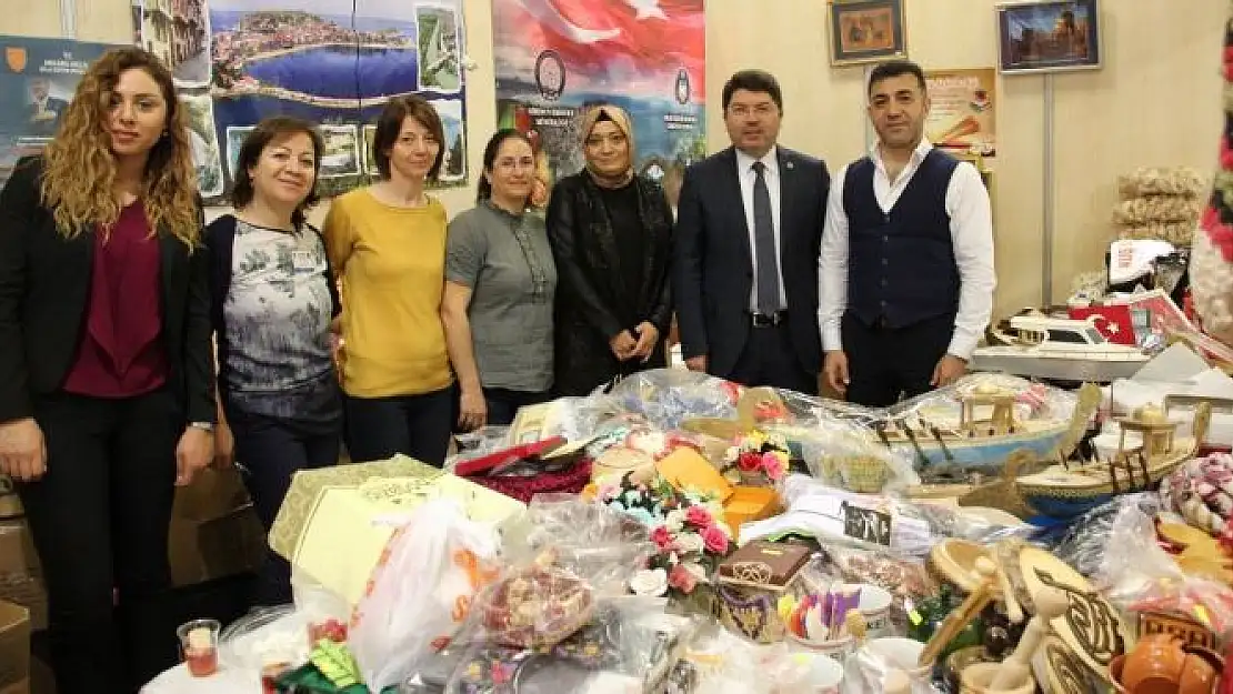 Polis Eşleri Derneğince Düzenlenen Kermes açıldı