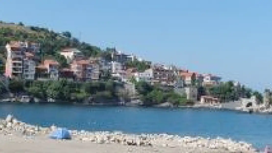 Projelerin bitiminde Amasra plajlarına mavi bayrak