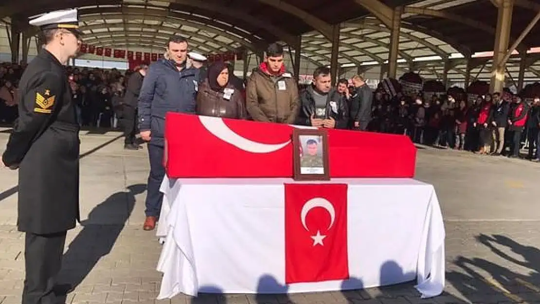 Şehit Er, son yolculuğuna uğurlandı