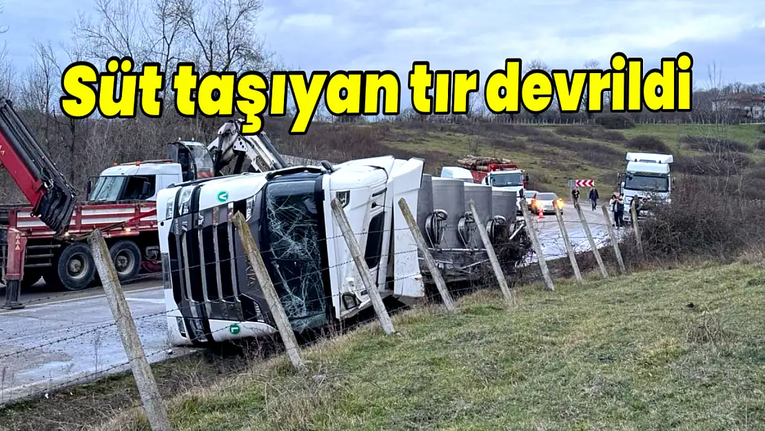 Süt Taşıyan Tır Devrildi