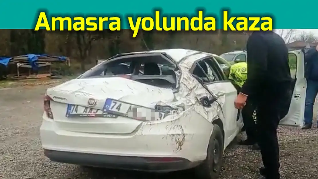 Tabelaya çarpıp takla attı