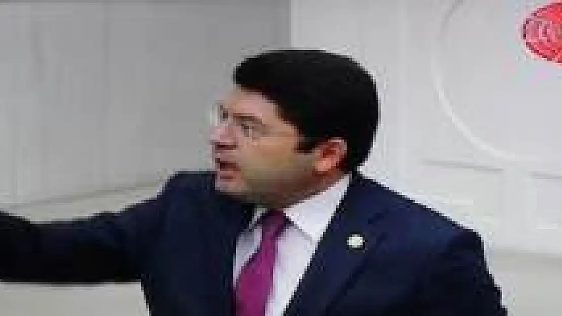 Tunç, Kaçak Saray Eleştirilerine Böyle Cevap Verdi
