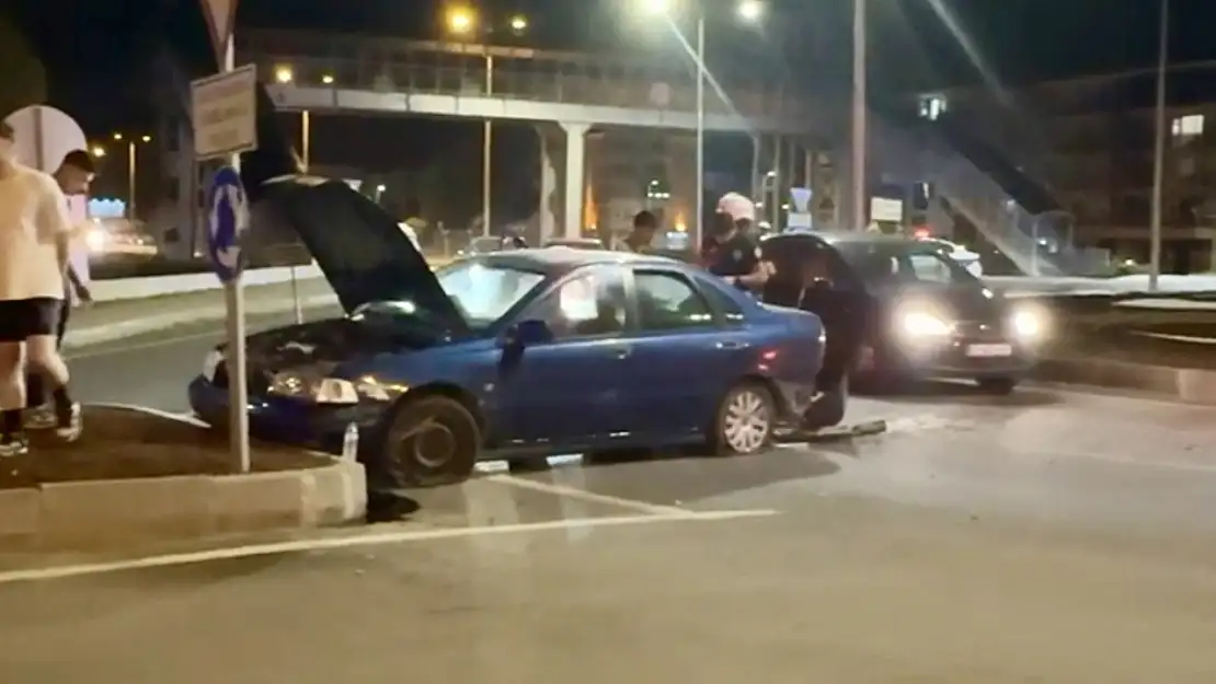 Yeni Kavşakta yine Kaza