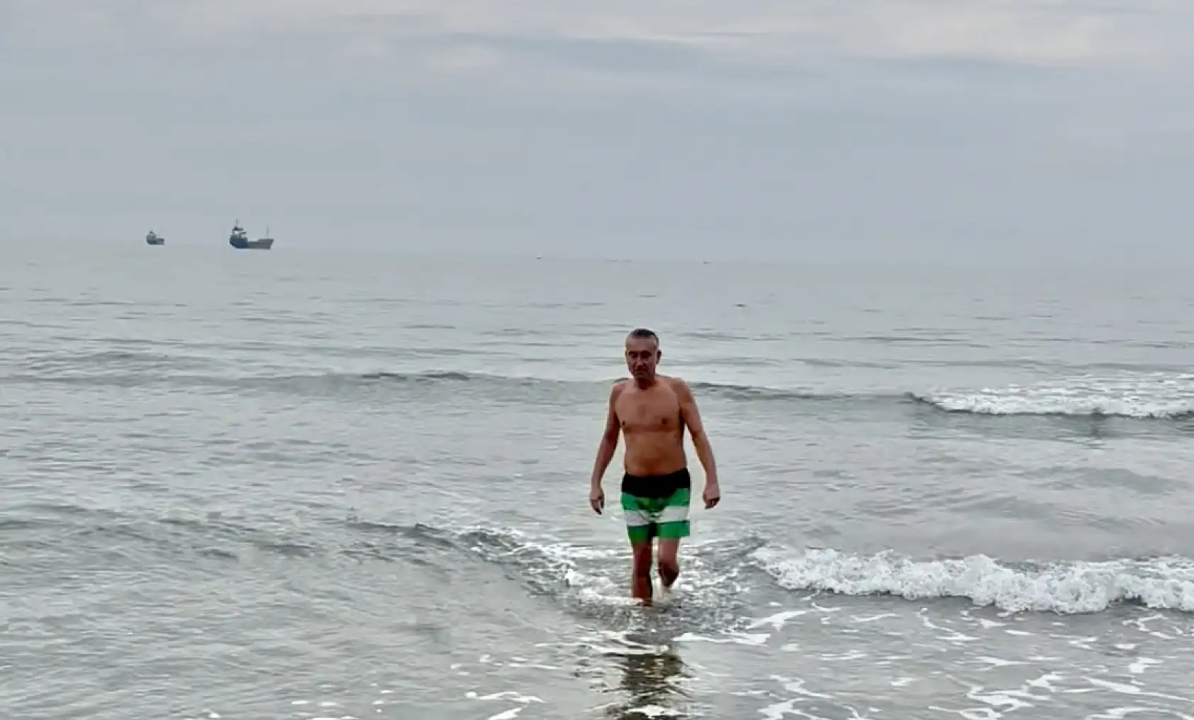 Bartın'da Deniz sezonu devam ediyor