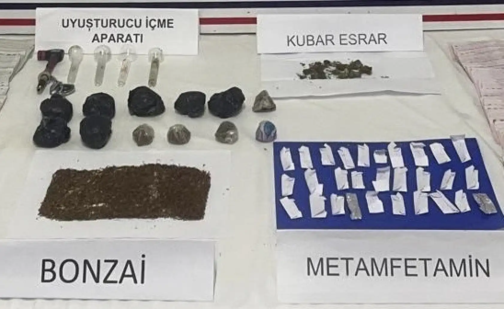 Gece operasyonu: Para ve uyuşturucu