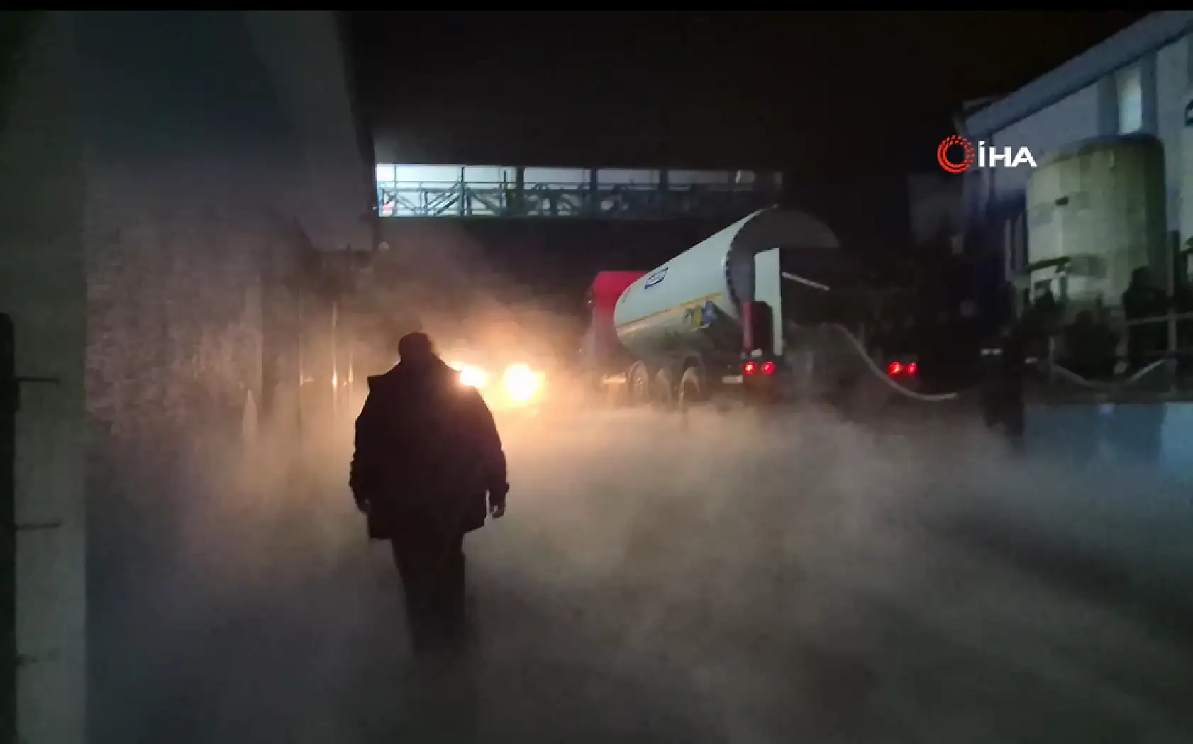 Hastane önünde hareketli dakikalar