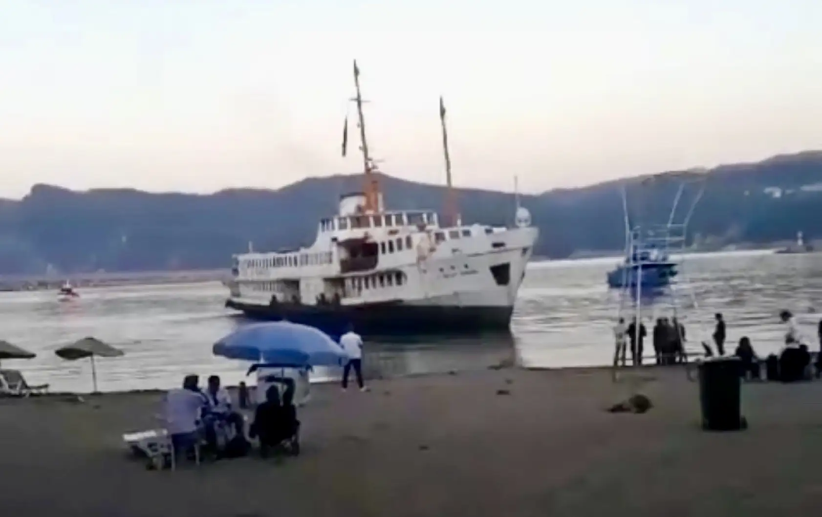 Sahildekiler büyük şaşkınlık yaşadı