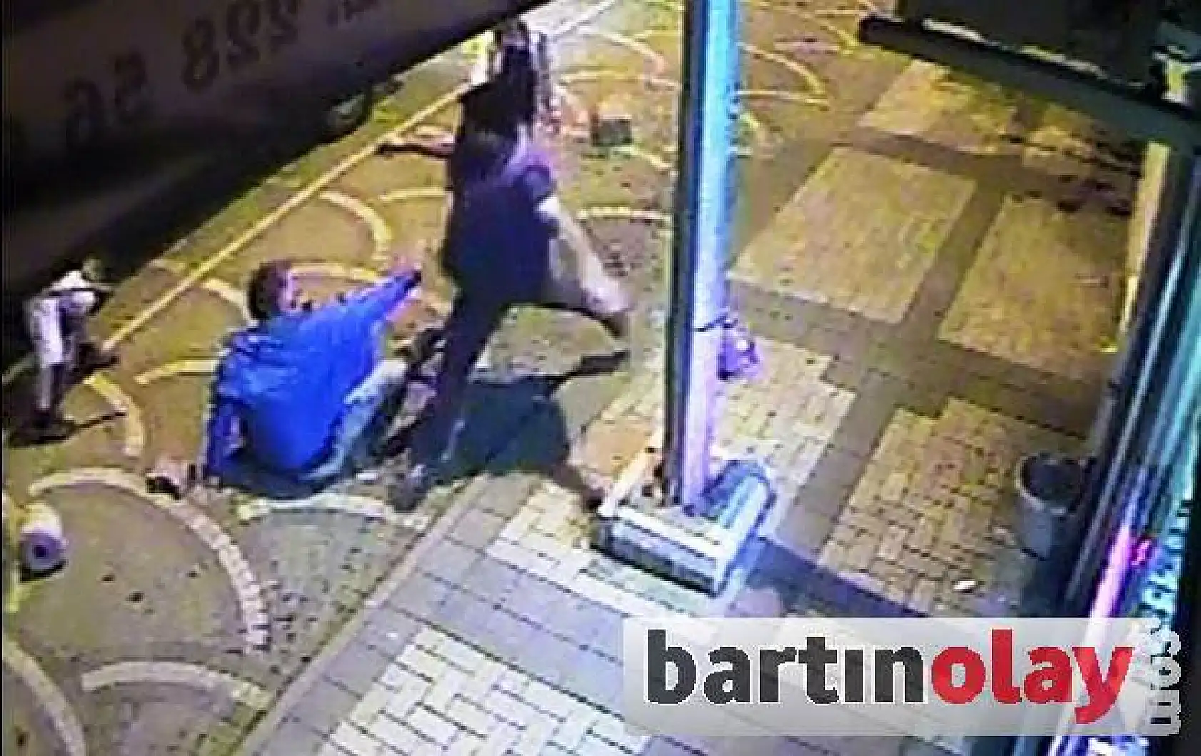 Yol verme kavgasında hayatını kaybetti