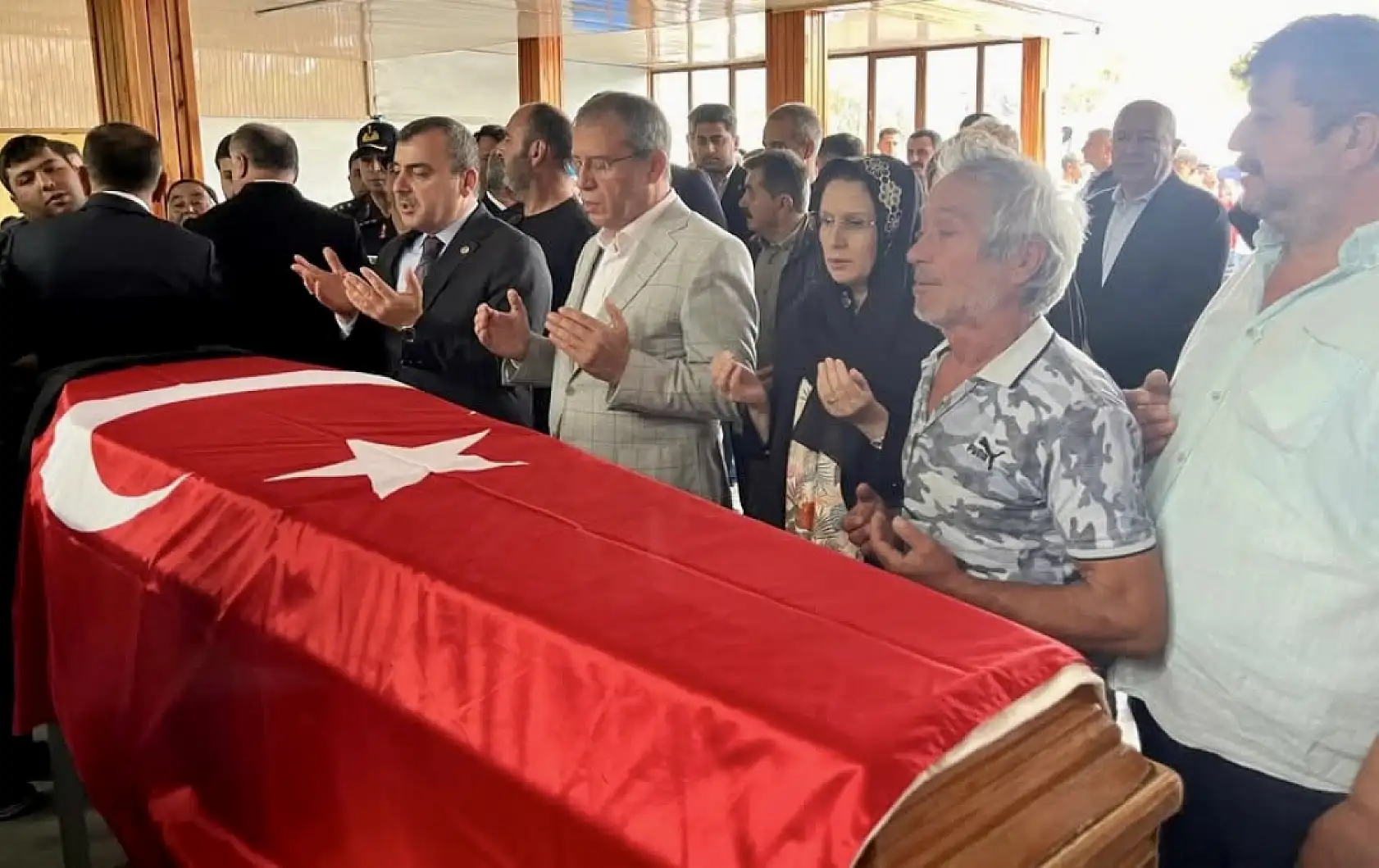 Maden şehidimiz son yolculuğuna uğurlandı