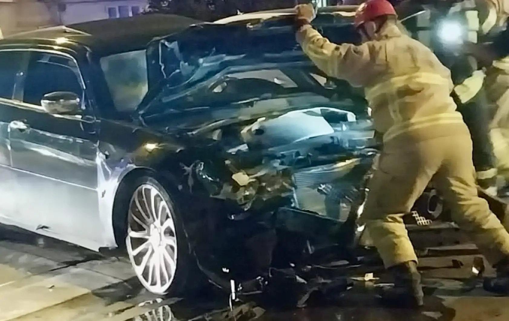 Gölbucağı kavşakta kaza