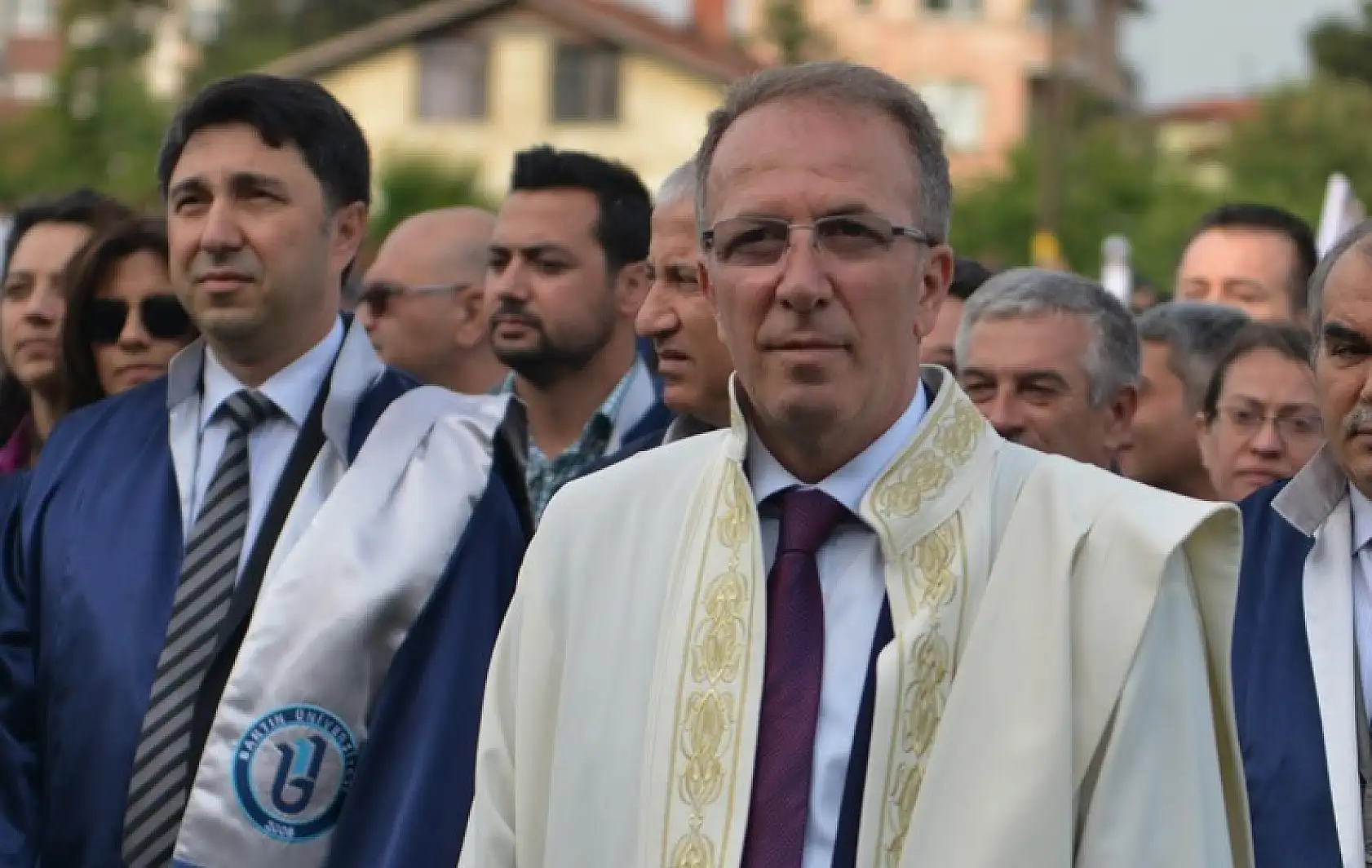 Bartın Üniversitesinde 9.mezuniyet coşkusu