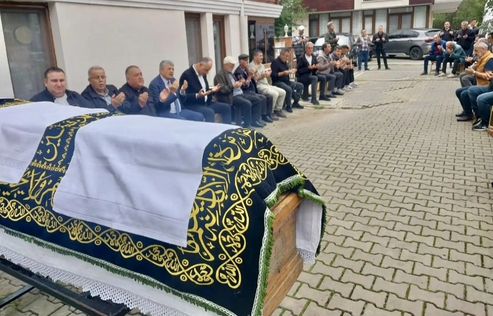 Sefai abimizle vedalaştık