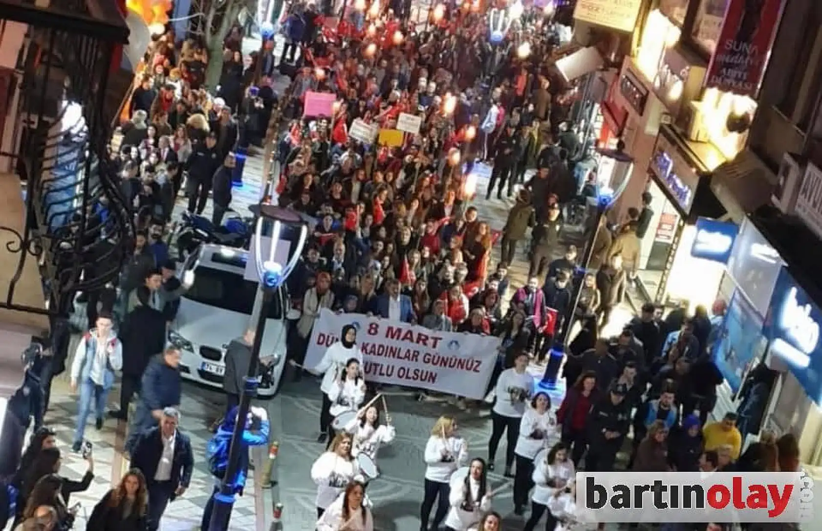 Bartın'da coşku dolu fener alayı yürüyüşü 