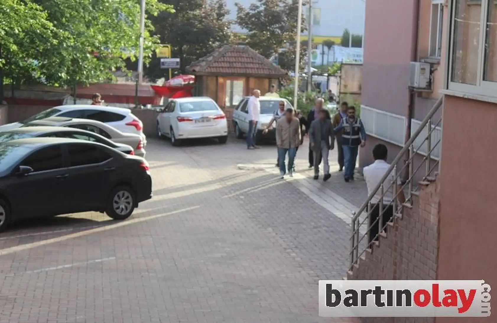 Bartın'da Gözltındaki 26 kişi adliyeye sevk edildi
