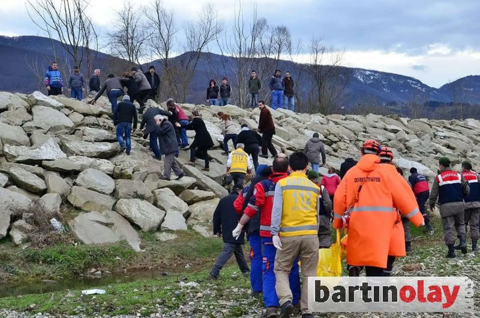 Kayıp kadın derede ölü bulundu
