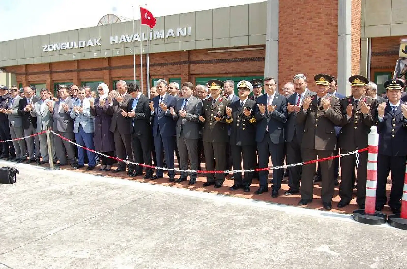 Kozcağız Şehidini tekbirlerle uğurladı
