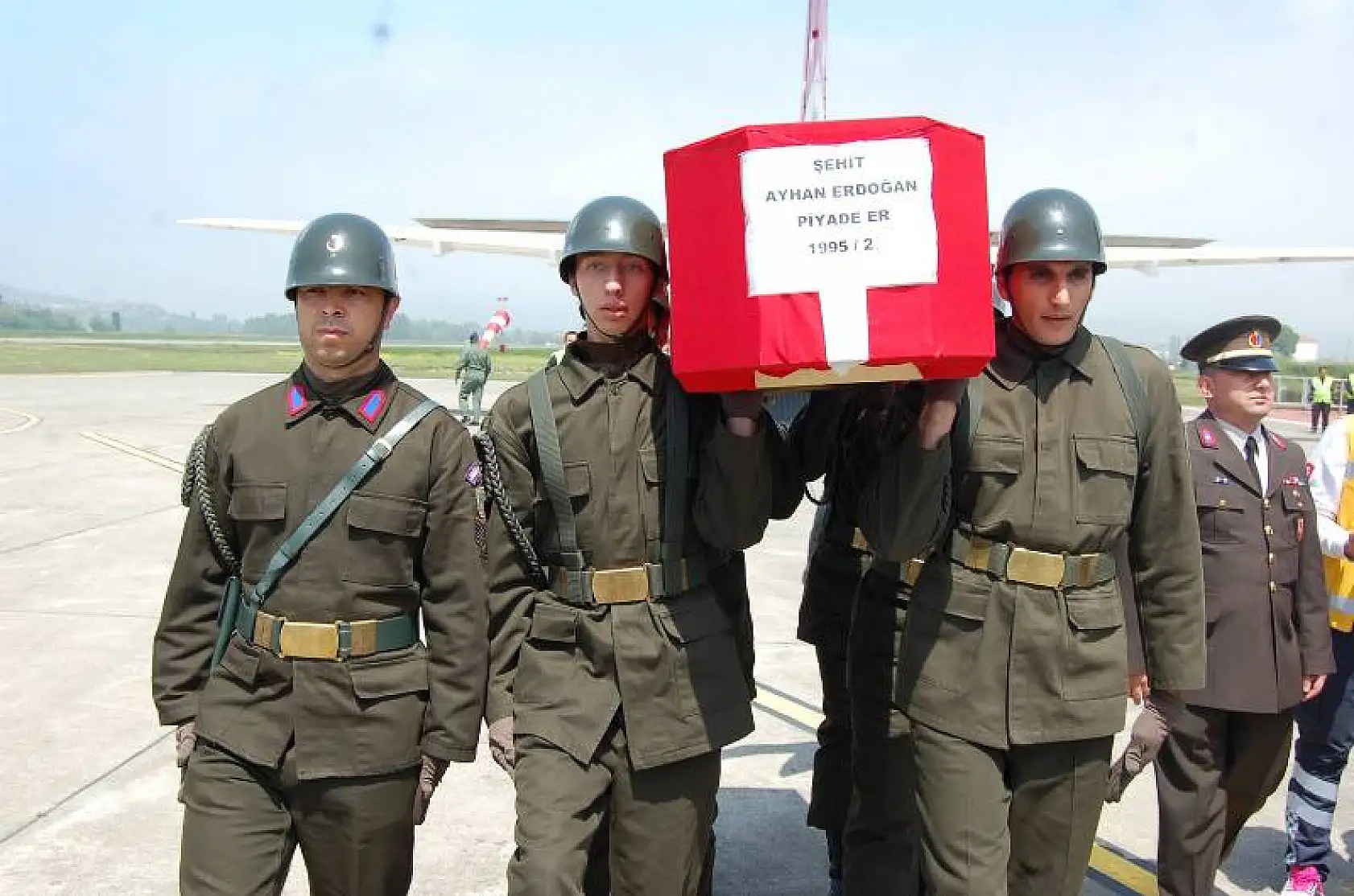 Kozcağız Şehidini tekbirlerle uğurladı