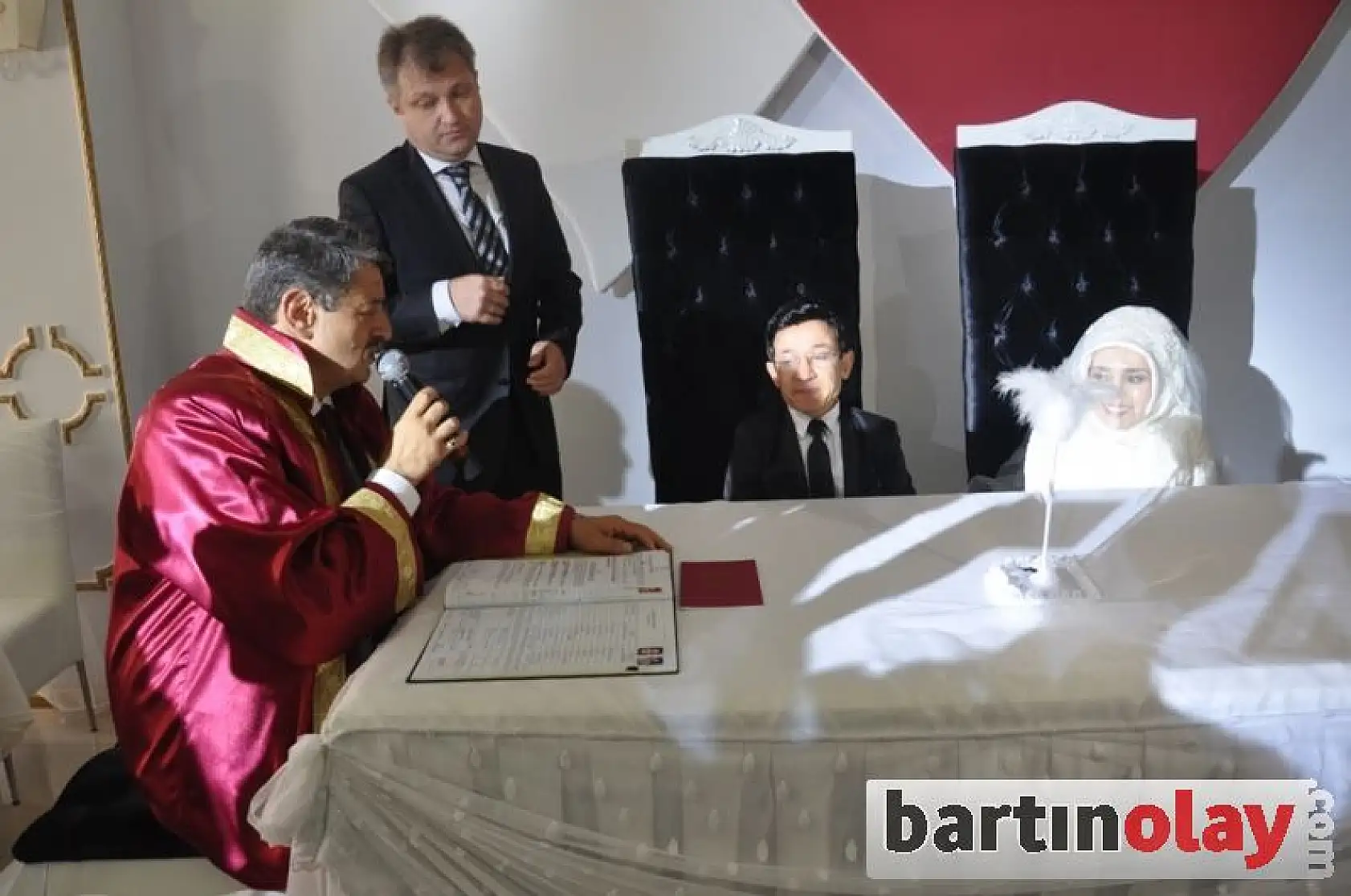 Bartın'da yılın düğünü 